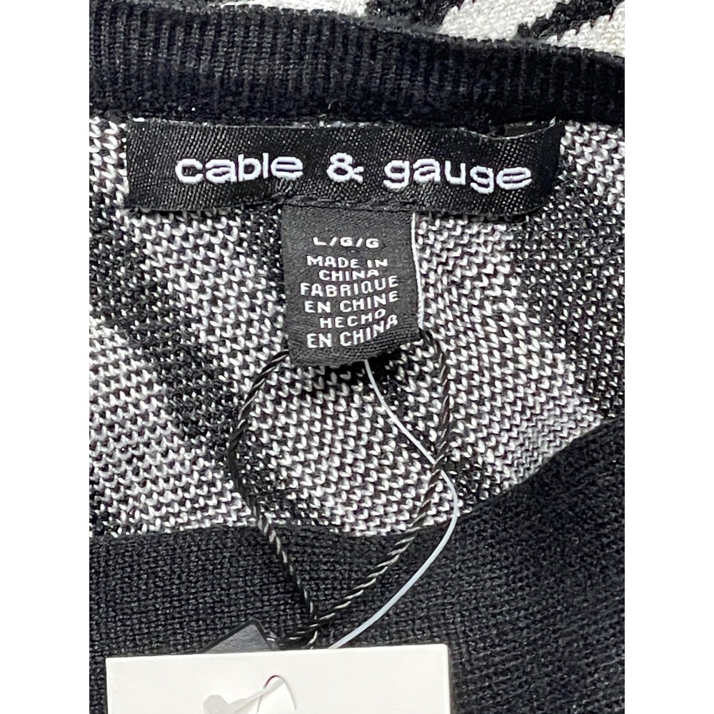 Cable and Gauge Womens Zebra Print Knit Sweater Top Size Large oversized NWT - Picture 4 of 7